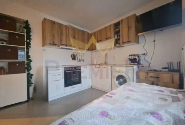 Агенция за недвижими имоти - Имоти Премиер - имот - 1063287, Цена: 86000 EUR