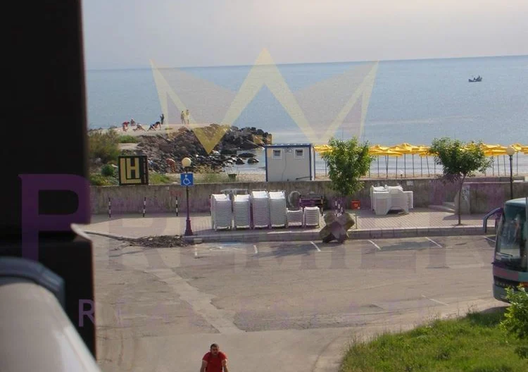 Двустаен апартамент на крачка от плажа в Поморие - - снимка 5 - Имоти Премиер