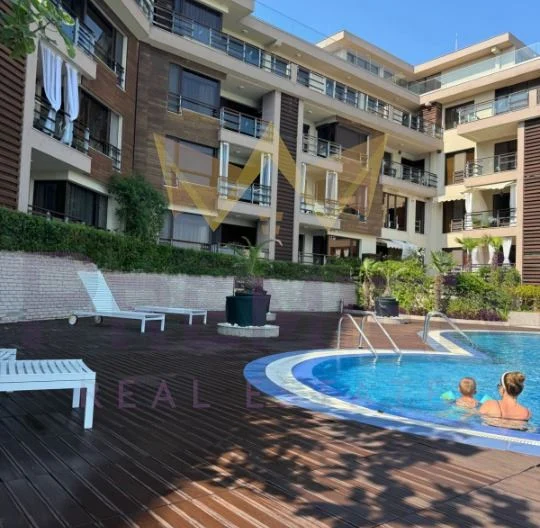 Двустаен апартамент на първа линия море – к-с Пясъчни лилии – Созопол - - снимка 12 - Имоти Премиер