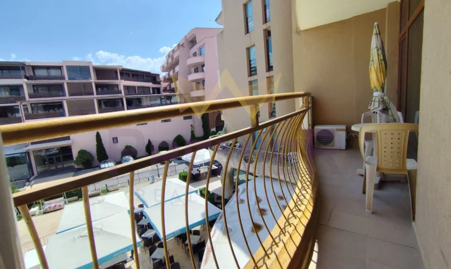 Dvustaen apartament na parva liniya more v kompleks Grenada, Nesebar -  - snimka 11 - Imoti Premier