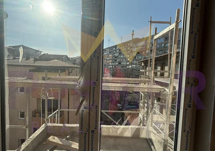 Двустаен Апартамент на централна локация -  - снимка 4 - Имоти Премиер