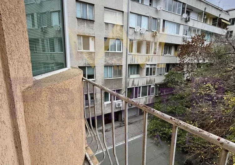 ДВУСТАЕН АПАРТАМЕНТ, ОБЩИНАТА -  - снимка 12 - Имоти Премиер