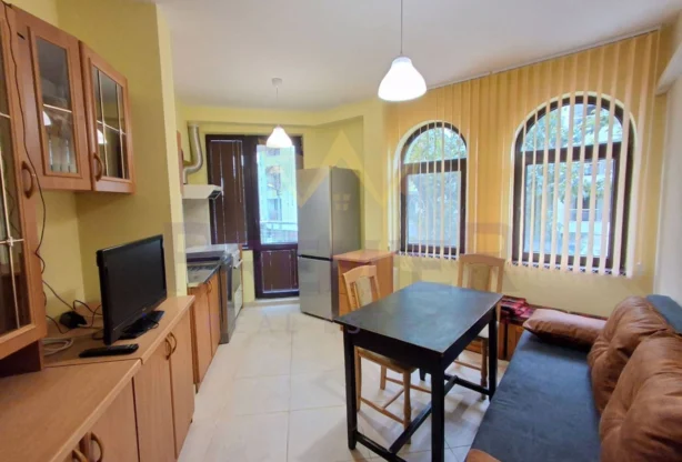 Агенция за недвижими имоти - Имоти Премиер - имот - 1248835, Цена: 450 EUR