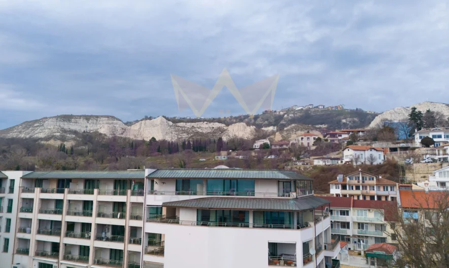 Двустаен апартамент под наем на първа линия в Балчик – невероятна морска панорама! -  - снимка 4 - Имоти Премиер