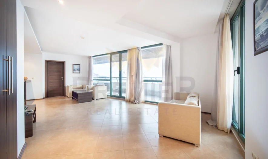 Двустаен апартамент под наем на първа линия в Балчик – невероятна морска панорама! -  - снимка 8 - Имоти Премиер