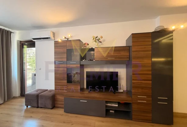 Агенция за недвижими имоти - Имоти Премиер - имот - 1240784, Цена: 450 EUR