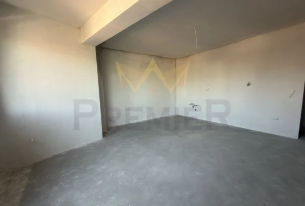 Обява за имот 1092359, Площ: 74 м<sup>2</sup>, Цена: 115000 EUR - Апартаменти Варна Колхозен пазар