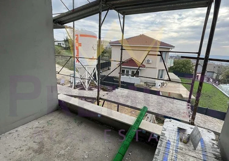 ДВУСТАЕН АПАРТАМЕНТ пред акт 16, м-т Пчелина -  - снимка 11 - Имоти Премиер