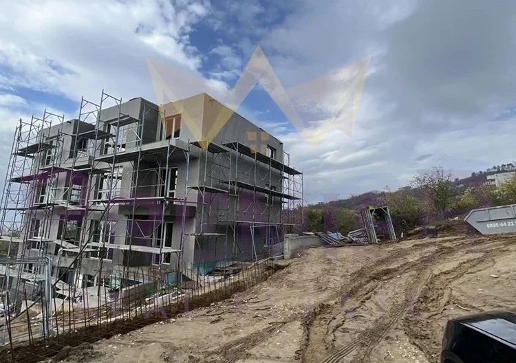 ДВУСТАЕН АПАРТАМЕНТ пред акт 16, м-т Пчелина -  - снимка 15 - Имоти Премиер