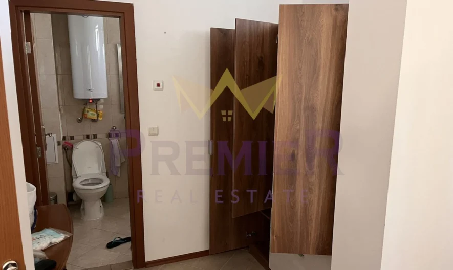 двустаен апартамент с частен двор и басейн в Кошарица. - - снимка 4 - Имоти Премиер