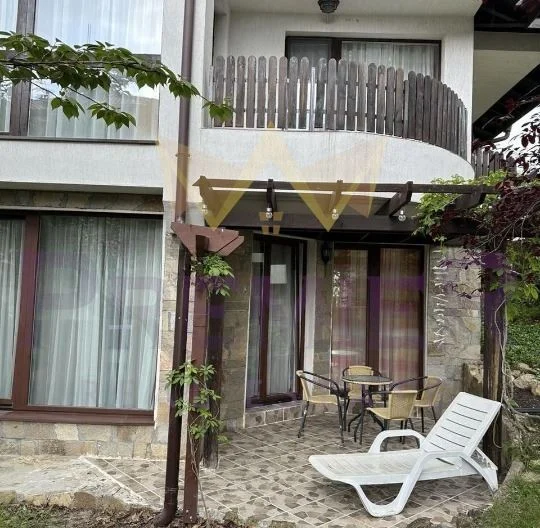 двустаен апартамент с частен двор и басейн в Кошарица. - - снимка 9 - Имоти Премиер