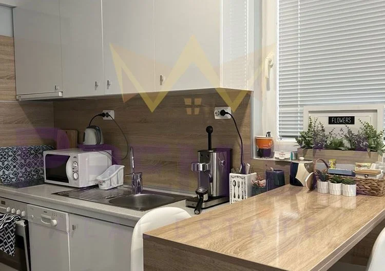 Двустаен апартамент с гараж в кв. Сарафово -  - снимка 8 - Имоти Премиер