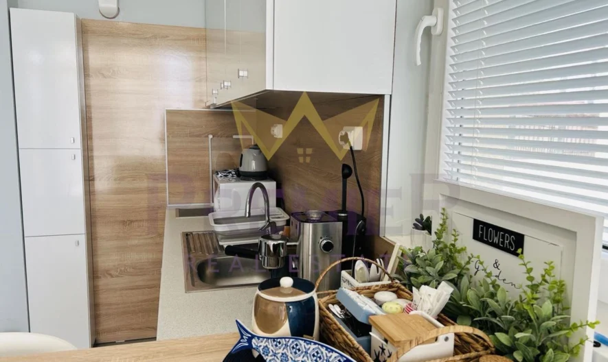 Двустаен апартамент с гараж в кв. Сарафово - - снимка 9 - Имоти Премиер