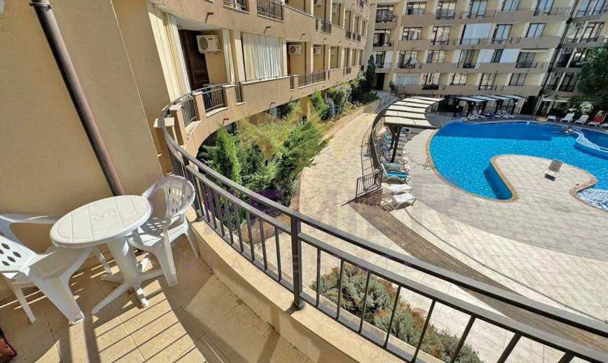 Двустаен апартамент с гледка към басейна в Свети Влас 90 м2 -  - снимка 10 - Имоти Премиер