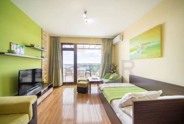 Двустаен апартамент с панорамна гледка в Topola Skies Resort & Aquapark -  - снимка 1 - Имоти Премиер