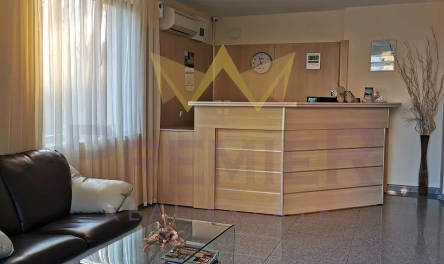 Двустаен апартамент с паркомясто в св. Константин и Елена -  - снимка 3 - Имоти Премиер