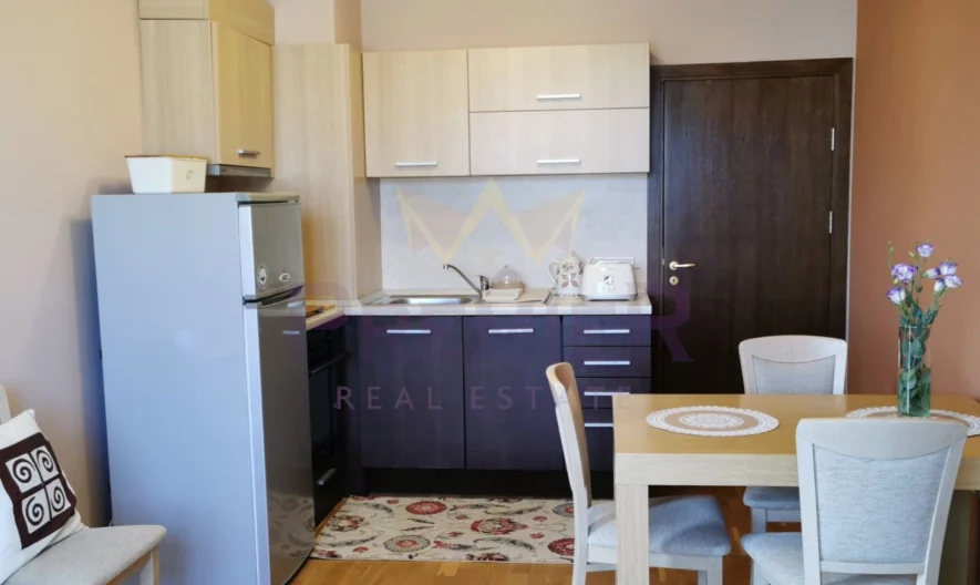 Двустаен апартамент с паркомясто в св. Константин и Елена -  - снимка 4 - Имоти Премиер