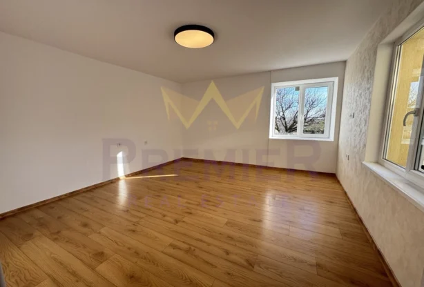 Агенция за недвижими имоти - Имоти Премиер - имот - 1113844, Цена: 125000 EUR