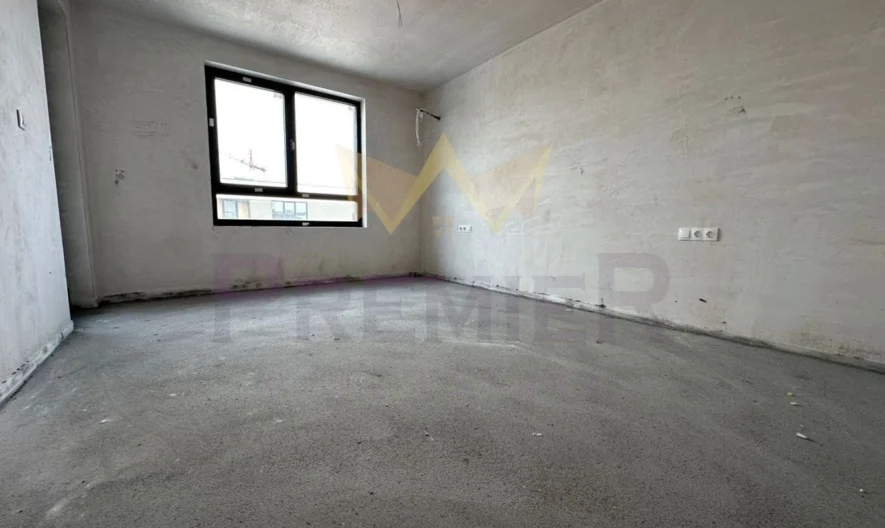 Двустаен апартамент с подземно паркомясто в кв. Смирненски -  - снимка 1 - Имоти Премиер