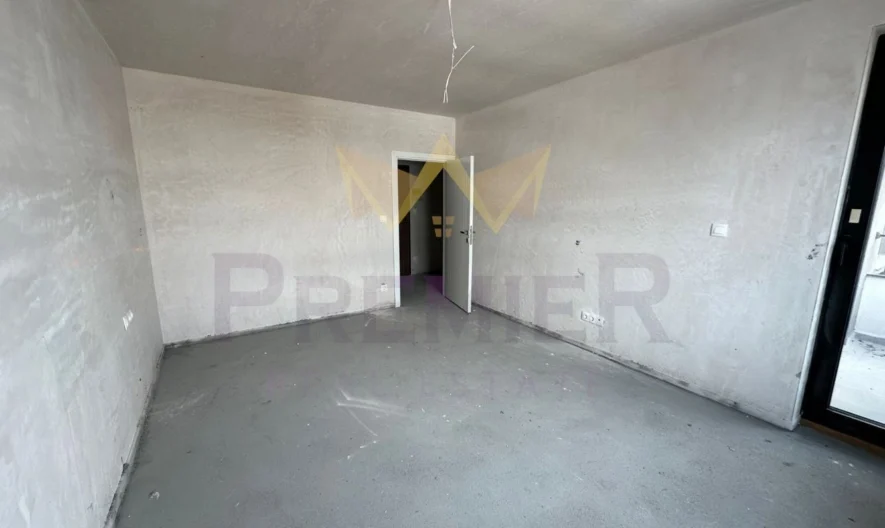 Двустаен апартамент с подземно паркомясто в кв. Смирненски -  - снимка 3 - Имоти Премиер