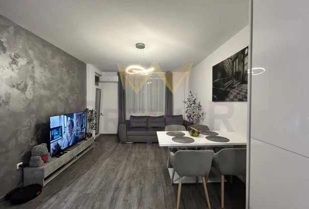 Агенция за недвижими имоти - Имоти Премиер - имот - 994915, Цена: 165000 EUR