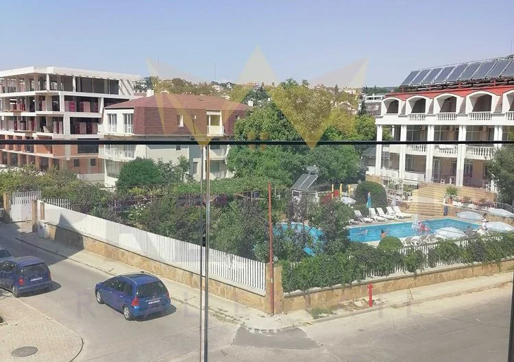 ДВУСТАЕН АПАРТАМЕНТ СВ СВ КОНСТАНТИН И ЕЛЕНА - - снимка 12 - Имоти Премиер