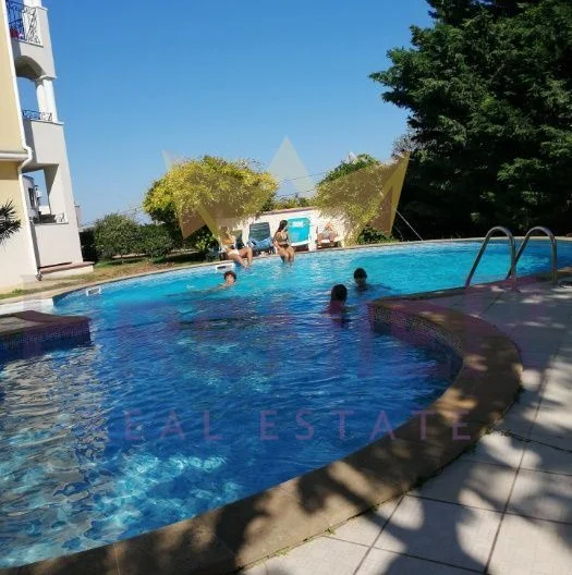 ДВУСТАЕН АПАРТАМЕНТ СВ СВ КОНСТАНТИН И ЕЛЕНА ЗАТВОРЕН КОМПЛЕКС С БАСЕЙН -  - снимка 12 - Имоти Премиер