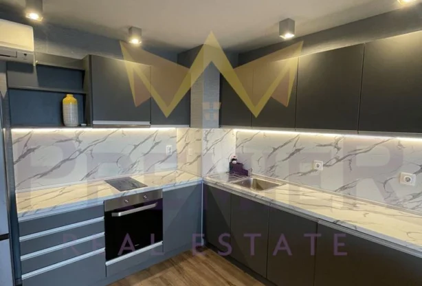 Агенция за недвижими имоти - Имоти Премиер - имот - 1099686, Цена: 650 EUR