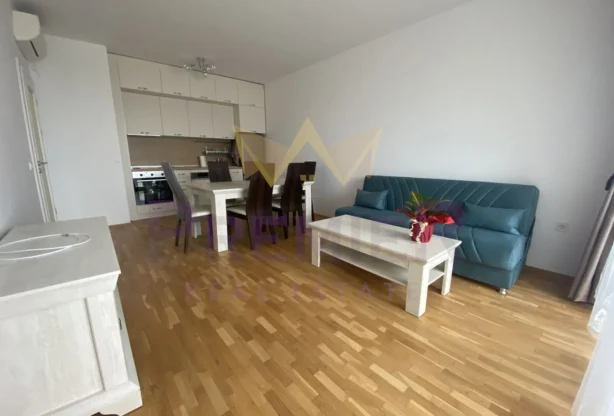 Агенция за недвижими имоти - Имоти Премиер - имот - 1189427, Цена: 950 EUR