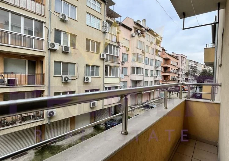 ДВУСТАЕН АПАРТАМЕНТ, ТЕХНИКУМИТЕ -  - снимка 8 - Имоти Премиер