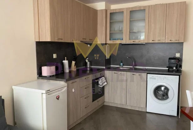 Агенция за недвижими имоти - Имоти Премиер - имот - 1090983, Цена: 620 EUR