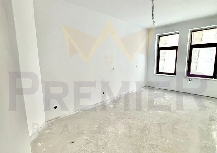 Двустаен апартамент, Център -  - снимка 1 - Имоти Премиер