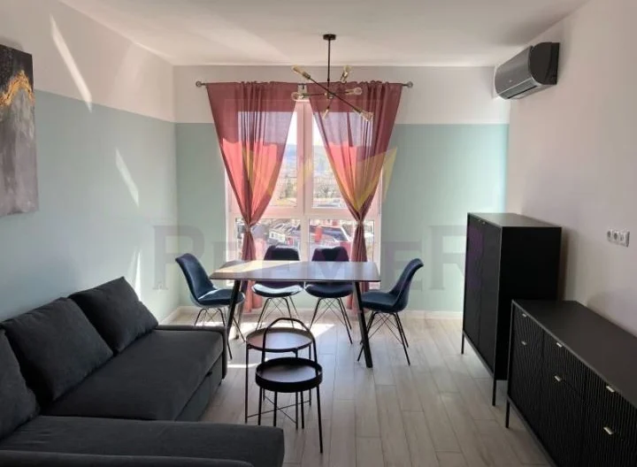 ДВУСТАЕН АПАРТАМЕНТ ЦЕНТЪР -  - снимка 2 - Имоти Премиер