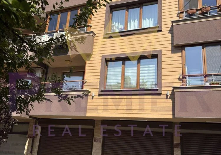 Двустаен апартамент в Братя Миладинови -  - снимка 1 - Имоти Премиер