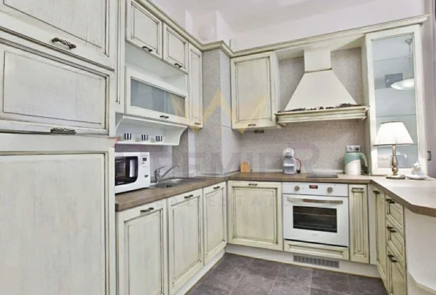 Агенция за недвижими имоти - Имоти Премиер - имот - 1106105, Цена: 190000 EUR