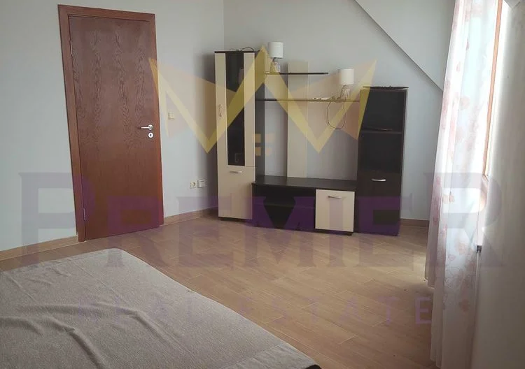 ДВУСТАЕН АПАРТАМЕНТ В ГАЛАТА - - снимка 4 - Имоти Премиер