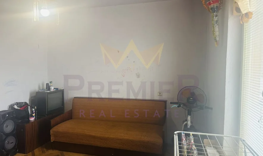 Двустаен апартамент в гр. Долни Чифлик, обл.Варна -  - снимка 18 - Имоти Премиер