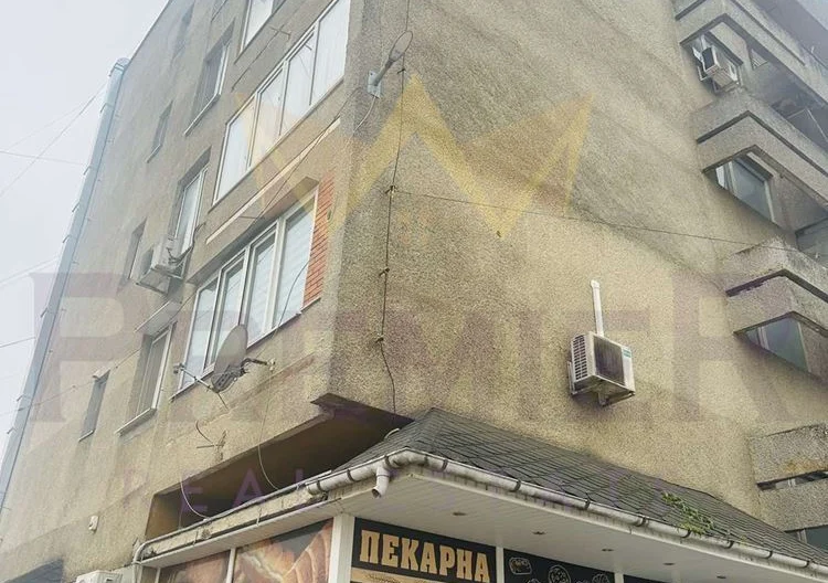 Двустаен апартамент в гр. Долни Чифлик, обл.Варна -  - снимка 6 - Имоти Премиер