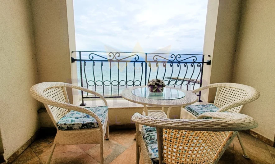 Двустаен апартамент в гр.Поморие с уникална сделка море -  - снимка 1 - Имоти Премиер