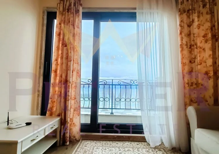 Двустаен апартамент в гр.Поморие с уникална сделка море -  - снимка 6 - Имоти Премиер