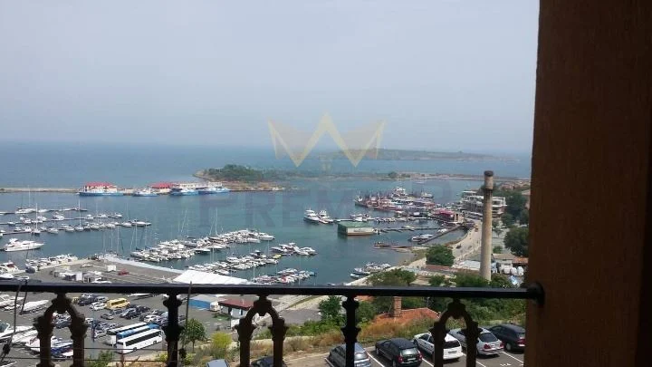 Двустаен апартамент в гр.Созопол с изключителна морска панорама - - снимка 1 - Имоти Премиер