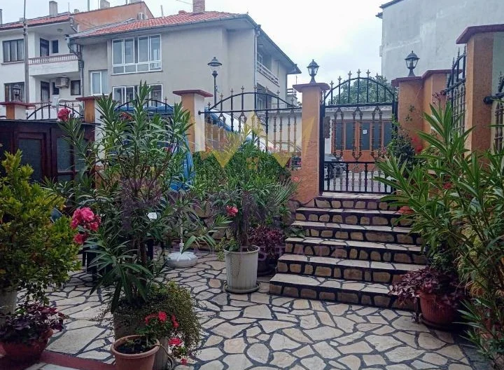 Двустаен апартамент в гр.Созопол с изключителна морска панорама - - снимка 6 - Имоти Премиер