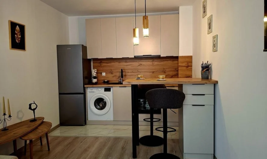 Двустаен апартамент в к.к. Слънчев бряг -  - снимка 1 - Имоти Премиер