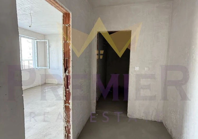 Двустаен апартамент в комплекс Южен 33 -  - снимка 3 - Имоти Премиер