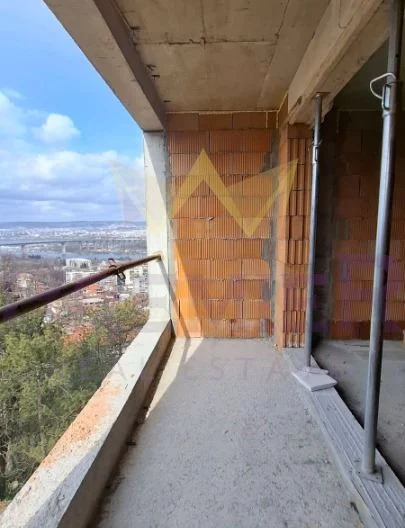 Двустаен апартамент в кв. Аспарухово -  - снимка 2 - Имоти Премиер