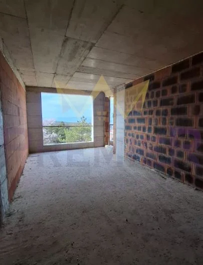 Двустаен апартамент в кв. Аспарухово -  - снимка 4 - Имоти Премиер