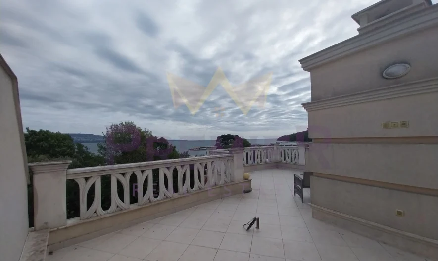 Двустаен апартамент в кв. Аспарухово -  - снимка 5 - Имоти Премиер