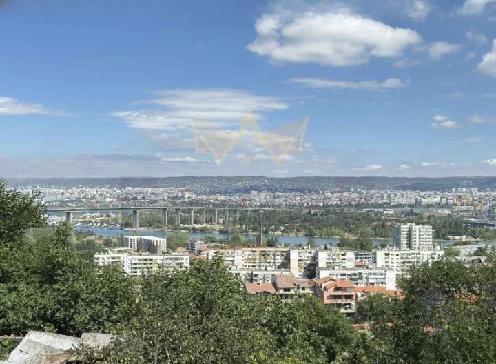 Двустаен апартамент в кв. Аспарухово -  - снимка 5 - Имоти Премиер