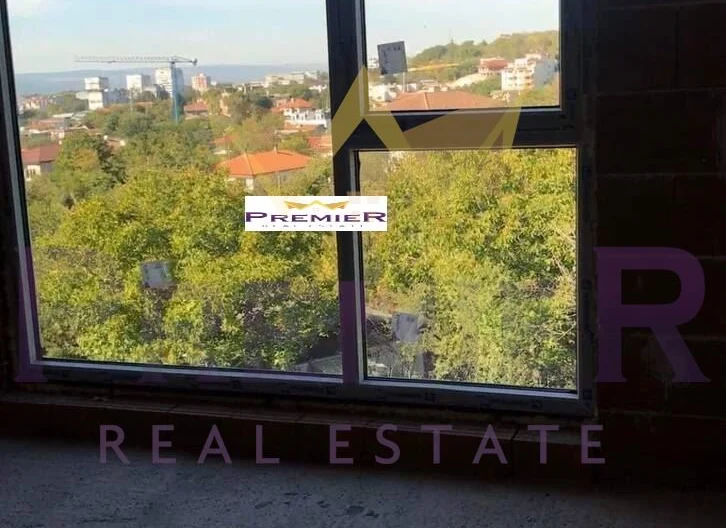 Двустаен апартамент в кв. Изгрев - - снимка 4 - Имоти Премиер