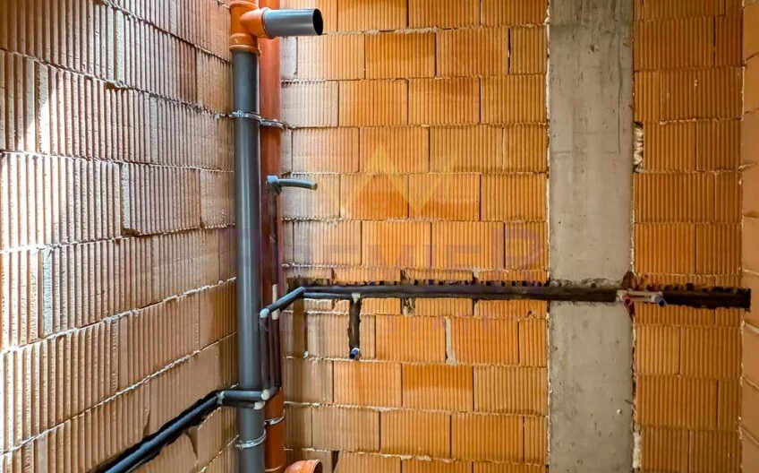 Двустаен апартамент в кв. Сарафово -  - снимка 7 - Имоти Премиер